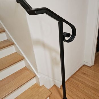 Creative Iron Works - Tight to the wall but open enough to grab easily. - General Contractors Near Me - Los Alamitos, California Creative Iron Works - Tight to the wall but open enough to grab easily. - General Contractors Near Me - Los Alamitos, California
