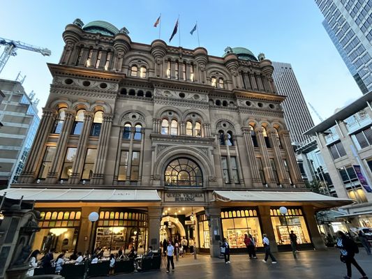 Queen Victoria Building by null