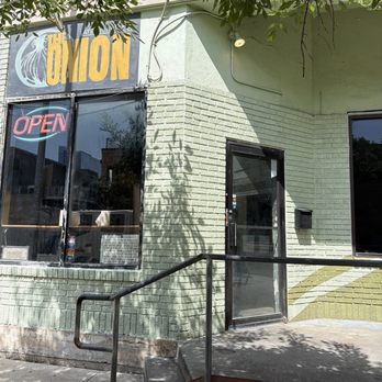 The Onion - Pizza Near Me - Austin, Texas The Onion - Pizza Near Me - Austin, Texas