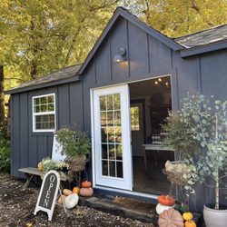 Stone Soup Farm & Heritage Orchard - From the street, you'd likely drive right on by and miss one of Oak Glen's true gems.