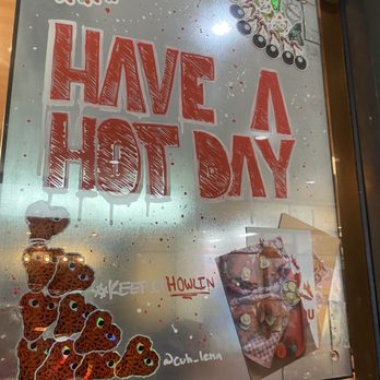 Howlin' Ray's - Welcome sign - Southern Near Me - Los Angeles, California