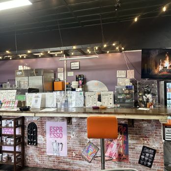 Coterie Lounge & Cafe - Coffee & Tea Near Me - West Chester, Ohio