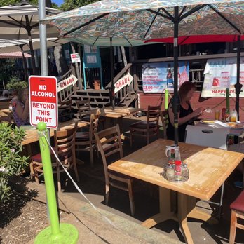 Kihei Caffe - Outdoor dining - Hawaiian Near Me - Kihei, Hawaii Kihei Caffe - Outdoor dining - Hawaiian Near Me - Kihei, Hawaii