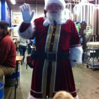 Fremont Brewing - Santa spreading good cheer, 2011. - Breweries Near Me - Seattle, Washington