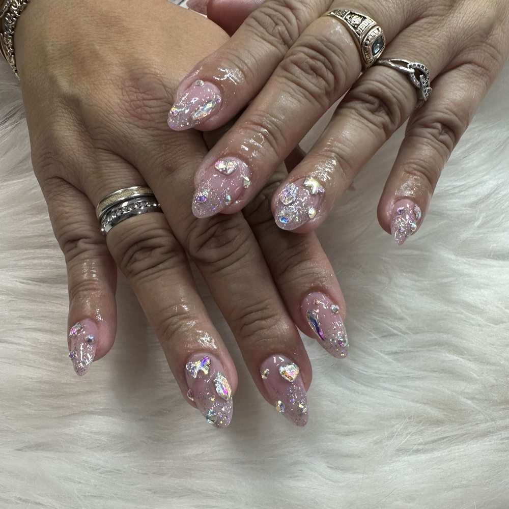 Divas Nails - Nails by Ken at the salon - Nail Salons Near Me - Northridge, California Divas Nails - Nails by Ken at the salon - Nail Salons Near Me - Northridge, California