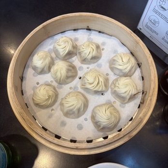 Din Tai Fung - Kurobuta Pork Xiao Long Bao (10 each) - Taiwanese Near Me - Seattle, Washington