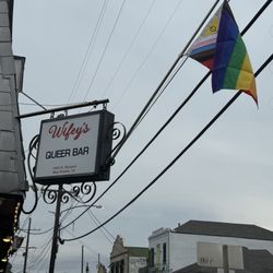 Wifeys Queer Bar