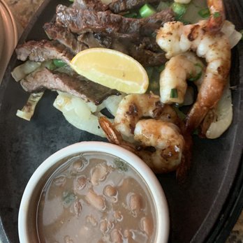 Abuelo's Mexican Restaurant - Steak and shrimp fajitas - Mexican Near Me - Rogers, Arkansas Abuelo's Mexican Restaurant - Steak and shrimp fajitas - Mexican Near Me - Rogers, Arkansas