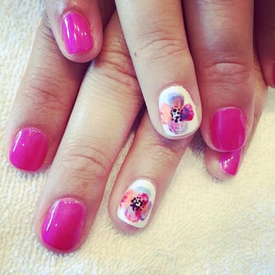 MAK Nail Bar & Organic Spa LLC by null