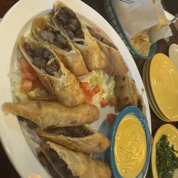 Mini chimichangas Mini chimichangas