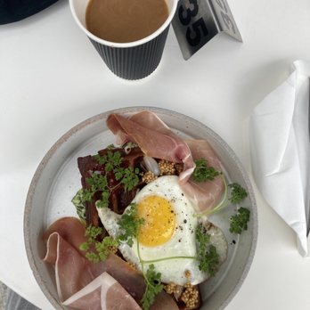 Destroyer - Sourdough Sunchoke Waffle - New American Near Me - Culver City, California