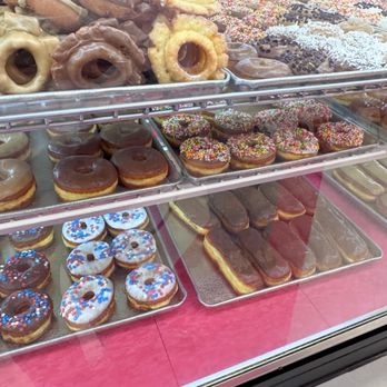 Fluffy Donuts - Donuts - Donuts Near Me - Davis, California Fluffy Donuts - Donuts - Donuts Near Me - Davis, California