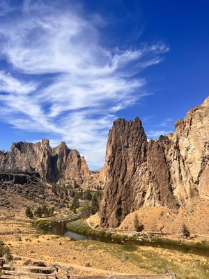 Smith Rock State Park by null