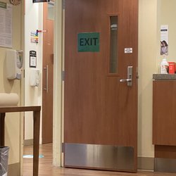EvergreenHealth Urgent Care - The exit door in the waiting room.