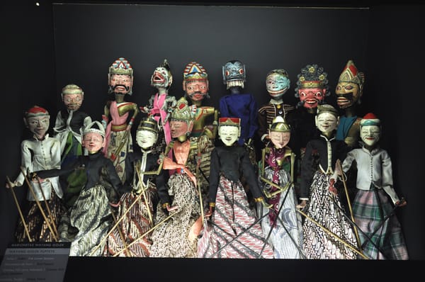Puppet Museum by null