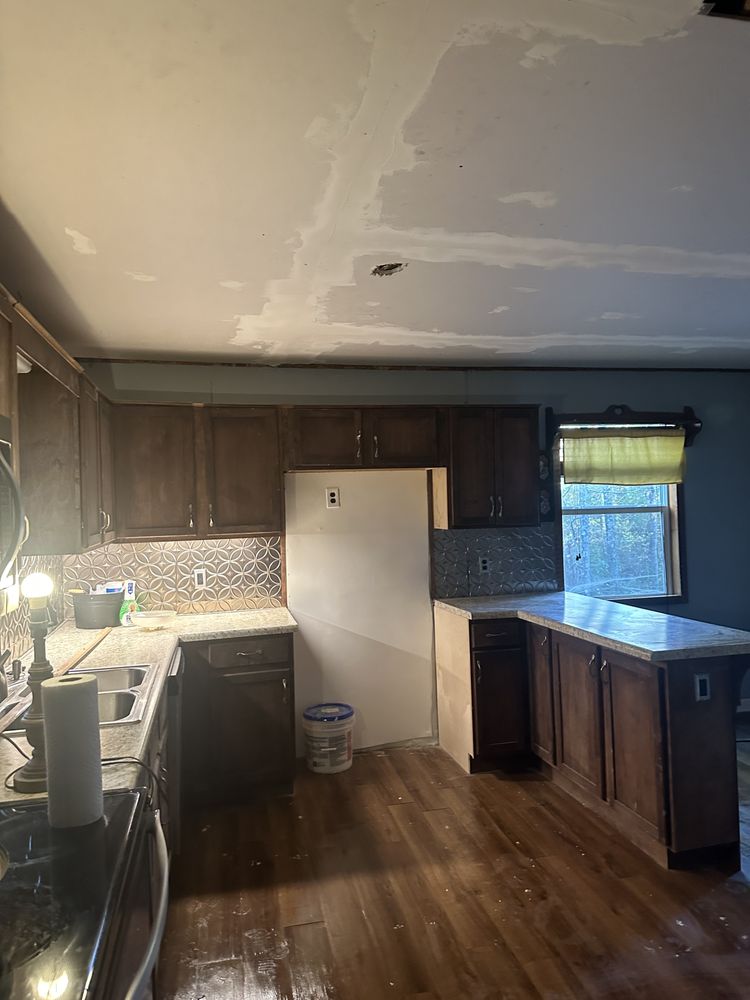 Slide of Wall to wall