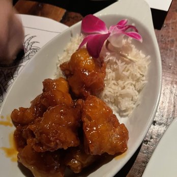 Sur at The Barnyard - Tempura orange chicken off the kids menu - good value and my kid ate it all! - New American Near Me - Carmel, California