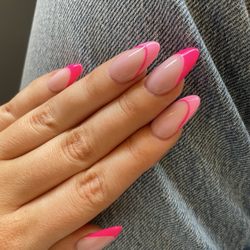 Pinky Nails - Nails