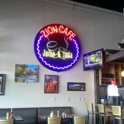 Blues Katz Rock N Roll Grill - Inside the cafe