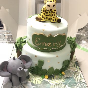 Maka Paka Bakery - Custom Cakes Near Me Maka Paka Bakery - Custom Cakes Near Me