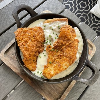 Sugar and Scribe - Biscuit and Gravy with Southern Fried Chicken - Bakeries Near Me - La Jolla, California Sugar and Scribe - Biscuit and Gravy with Southern Fried Chicken - Bakeries Near Me - La Jolla, California