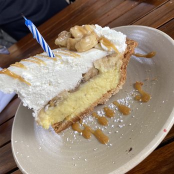 Monkeypod Kitchen by Merriman - Banana Cream Pie - New American Near Me - Kihei, Hawaii