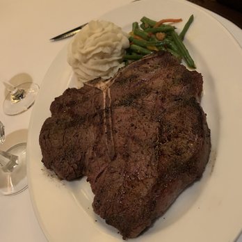 Hy's Steak House - Porter 24oz Porterhouse - Steakhouses Near Me - Honolulu, Hawaii