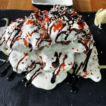 Arigatai Sushi - Japanese Near Me - North Miami, Florida