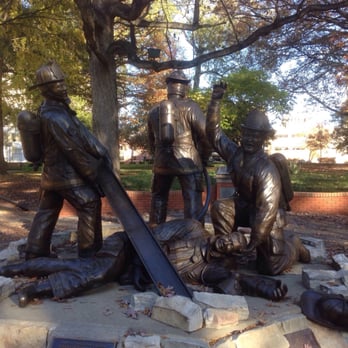 Nash Square - Heroism and Sacrifice --Carl W Regutti, sculpture. - Parks Near Me - Raleigh, North Carolina
