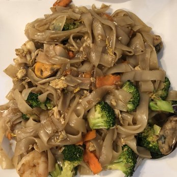 Basil Thai - Thai Near Me - Austin, Texas Basil Thai - Thai Near Me - Austin, Texas