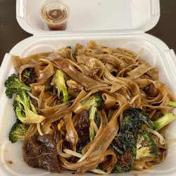 Siam Cuisine - Beef Pad Se'ew! Spice on the side. Highly recommend.