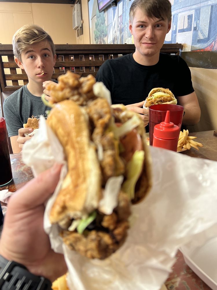 KOSSE CAFE Updated August 2024 16 Photos & 25 Reviews Hwy 7 & Hwy