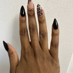 Nails By Sia
