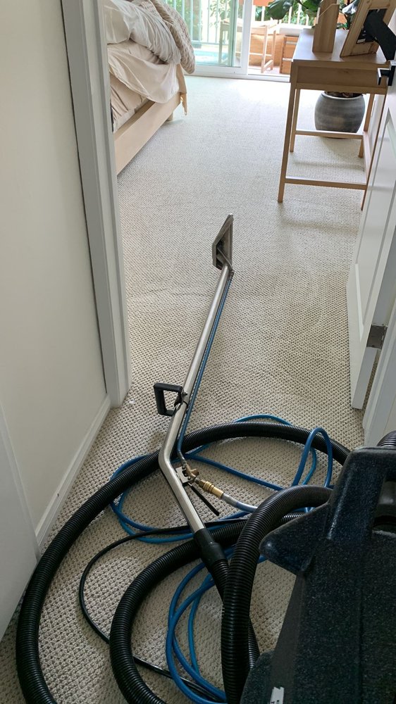 MIRACLE MILE PRO CARPET CLEANING 175 S Fairfax Ave, Los Angeles