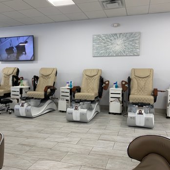 Polished NailBar - Nail Salons Near Me - Bakersfield, California Polished NailBar - Nail Salons Near Me - Bakersfield, California