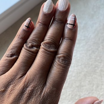 Metropolitan Nail Bar - New nails, holiday art on short acrylic nails by Tim. Book him!! - Nail Salons Near Me - Arlington, Virginia Metropolitan Nail Bar - New nails, holiday art on short acrylic nails by Tim. Book him!! - Nail Salons Near Me - Arlington, Virginia