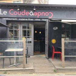 Le Coude à Coude - Entrée du restaurant - août 2018