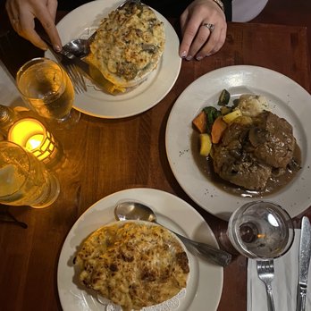 Fred's Restaurant - Buffalo mac and cheese, jalapeño Mac and cheese. Meat loaf - Breakfast & Brunch Near Me - New York, New York Fred's Restaurant - Buffalo mac and cheese, jalapeño Mac and cheese. Meat loaf - Breakfast & Brunch Near Me - New York, New York