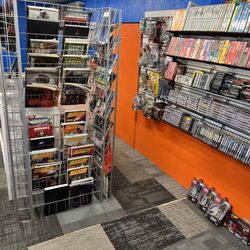 Mom N Pop Game Shop