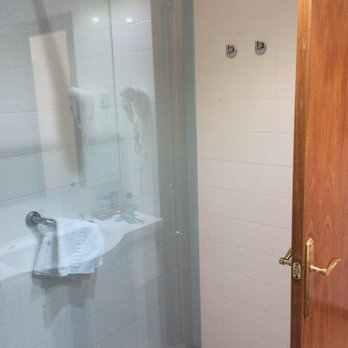Evenia Olympic Palace - Shower - Hotels Near Me - Lloret de Mar, GI