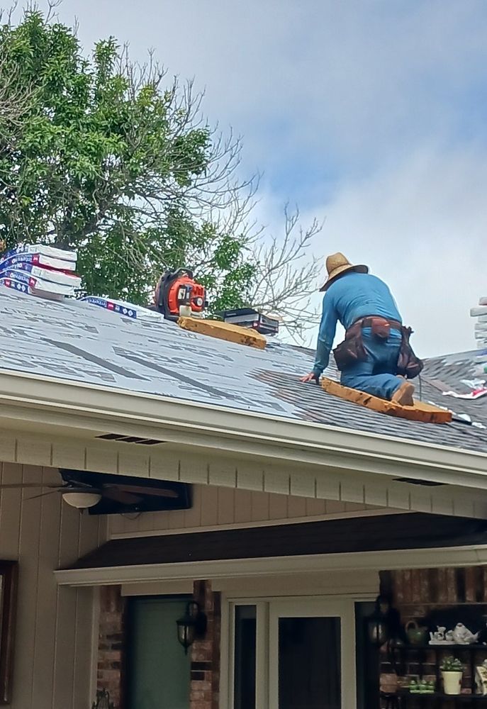 Slide of Roofs & Repairs