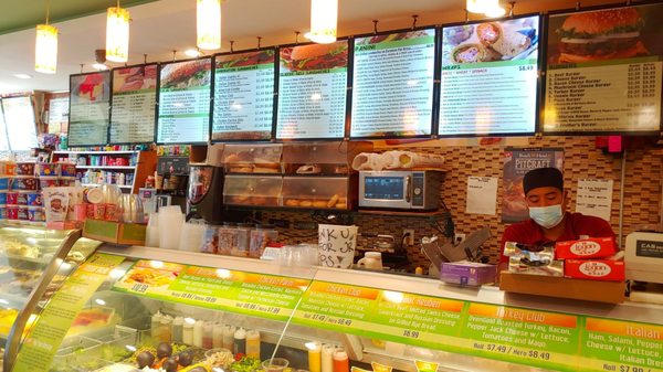 7 Brothers Famous Deli by null