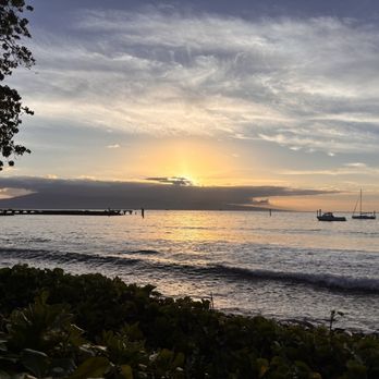 Aloha Mixed Plate - View! - Hawaiian Near Me - Lahaina, Hawaii
