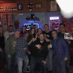 Lenora's Bar & Grill