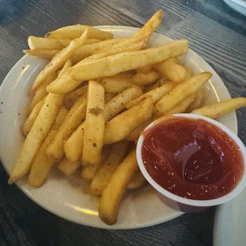 Green Street Pub & Eatery - Fries - American Near Me - Brownsburg, Indiana Green Street Pub & Eatery - Fries - American Near Me - Brownsburg, Indiana