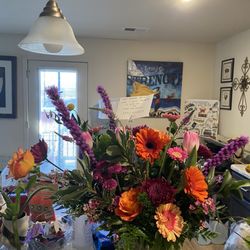 Anna Marie's Florist - Anne Marie's florist stunning flower arrangement!