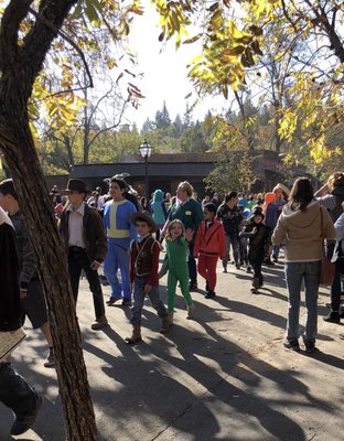 Brown's Coffee House by null