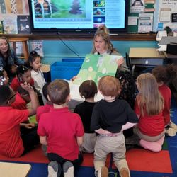 Heritage Christian School - Kindergarten students learning about eggs and chickens.