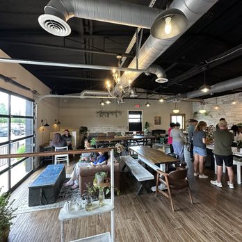 Grutogi Bistro - Coffee & Tea Near Me - Keller, Texas