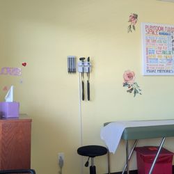 Victor Tamashiro, MD - Providence Pediatrics - room